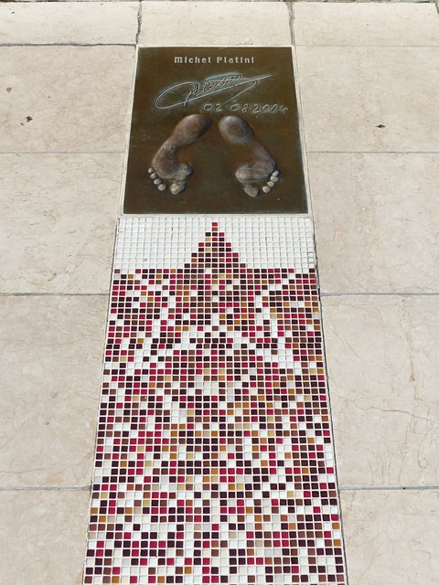 强调中场绞 强调中场绞